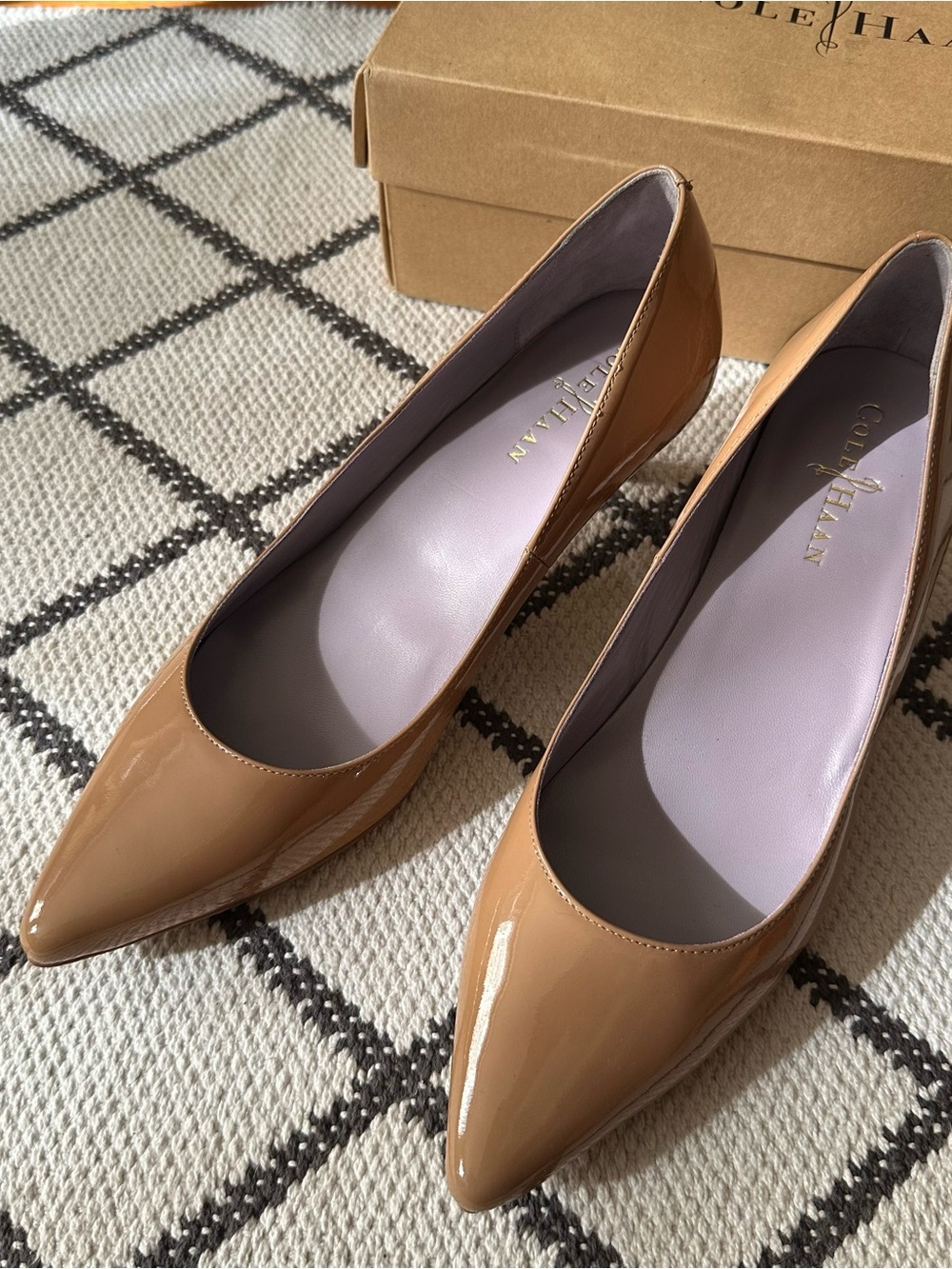 NIB Cole Haan Nike Air Women's Juliana Pump in Patent Leather camel/nude 8